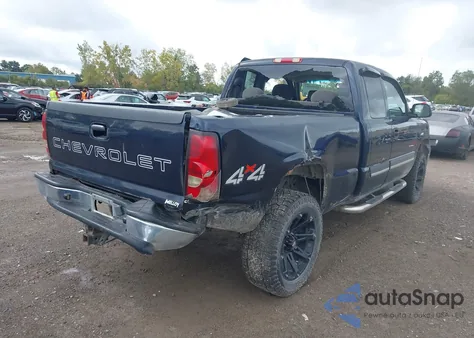 2005 Chevrolet Silverado 1500 z USA, uszkodzony, nr VIN 1GCEK19Z55Z239635